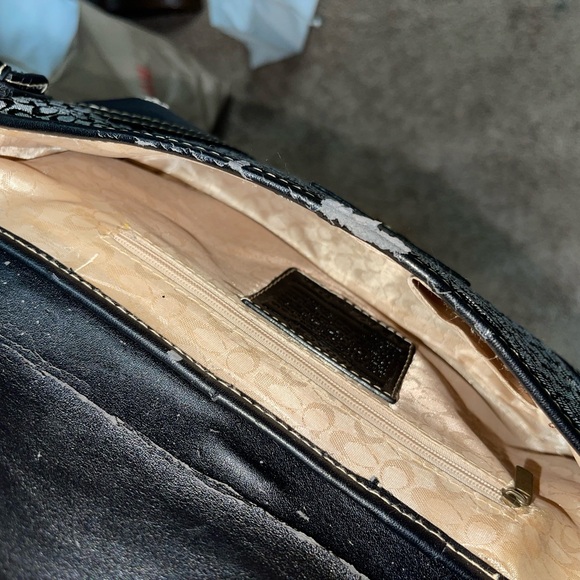 Sold!!! Coach Black and Gray Signature Shoulder Bag - Picture 7 of 8